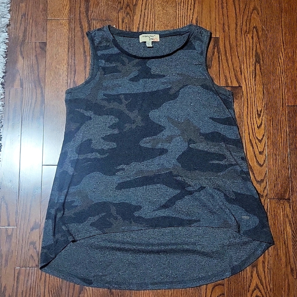 Sleeveless top